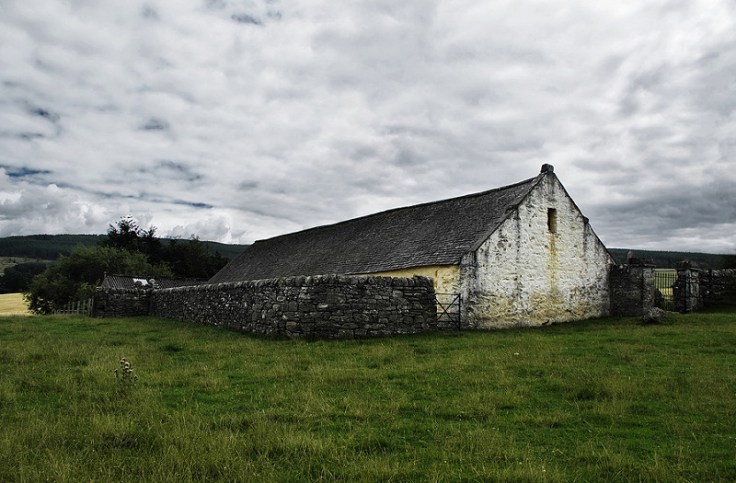 9561403933_85affebfd3_c